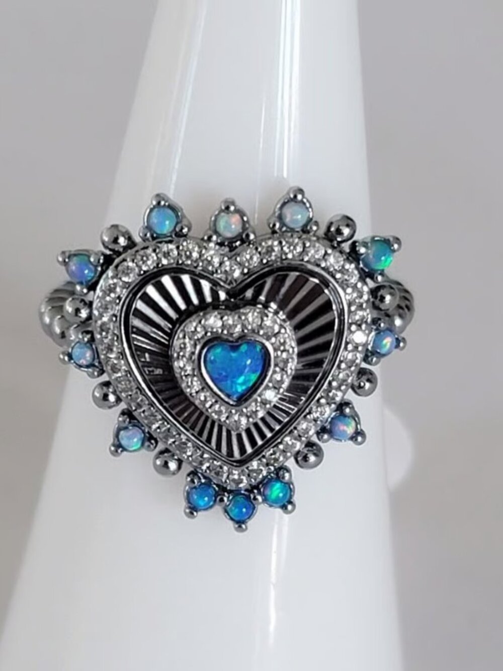 Bomb Party A Heart Intwined Blue Fire Opal Hematite Ring Size 9